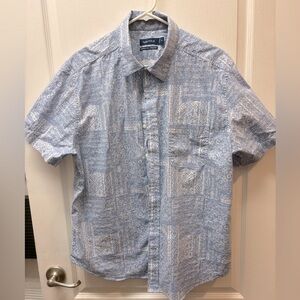 Men’s Size XL Nautica Light Blue & White Hawaiian Print Button Down Shirt
